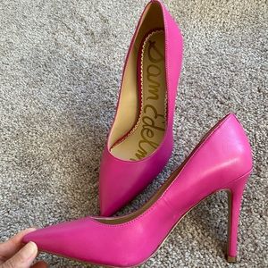 Sam Edelman pumps